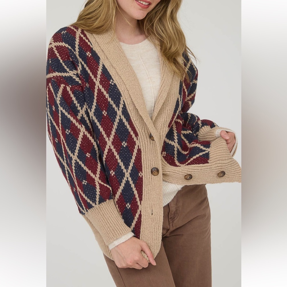 Blu Pepper Beige and Navy Argyle Cardigan - Picture 3 of 5